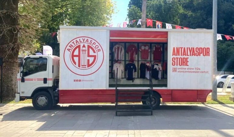 Antalyaspor Store Mobil Karavan Mağazası Karaalioğlu Parkı’nda!