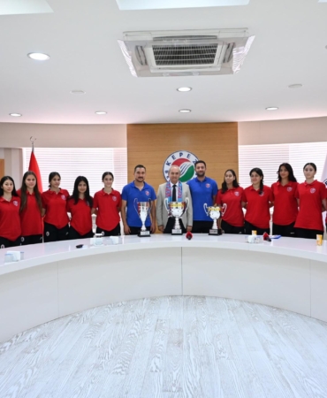 Kepez’den Milli Takıma 13 hentbolcu