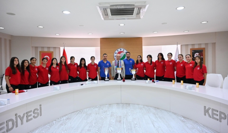 Kepez’den Milli Takıma 13 hentbolcu