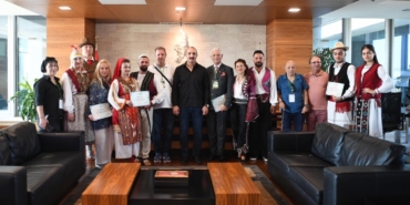 Konyaaltı’nda Renkli Halk Dansları Festivali