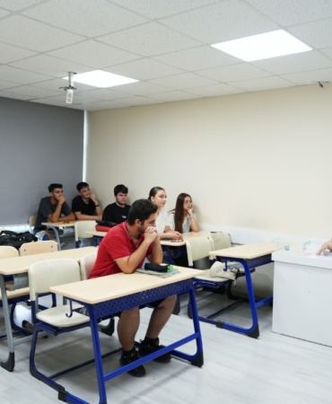 Konyaaltı’nda Etüt Merkezi’nde Dersbaşı Heyecanı!