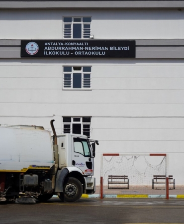 Konyaaltı’nda Okullar Yeni Yıla Hijyenik Hazır!