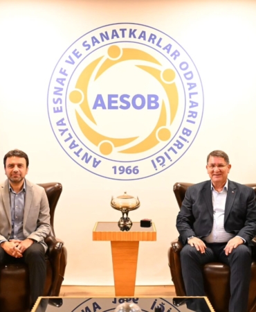 Milletvekili Köse, Antalya Esnafını Ziyaret Etti