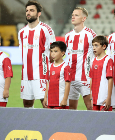 Maç Seremonisi Kayıtları Başladı! Hızlanın!