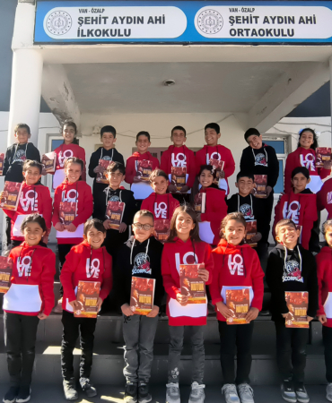 Antalyaspor’dan Öğrencilere Anlamlı Hediye!