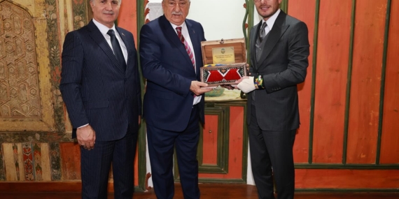 TESK Başkanı Palandöken Tokat’ta Esnaf Ziyareti TESK Başkanı Palandöken Tokat’ta Esnaf Ziyareti