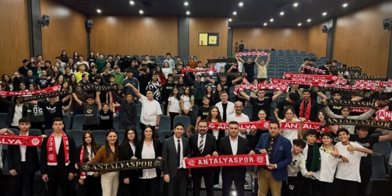 Girişimcilik Ruhu: Başkan Ergün ve Köleoğlu’ndan İnovasyon Dersleri Girişimcilik Ruhu: Başkan Ergün ve Köleoğlu’ndan İnovasyon Dersleri