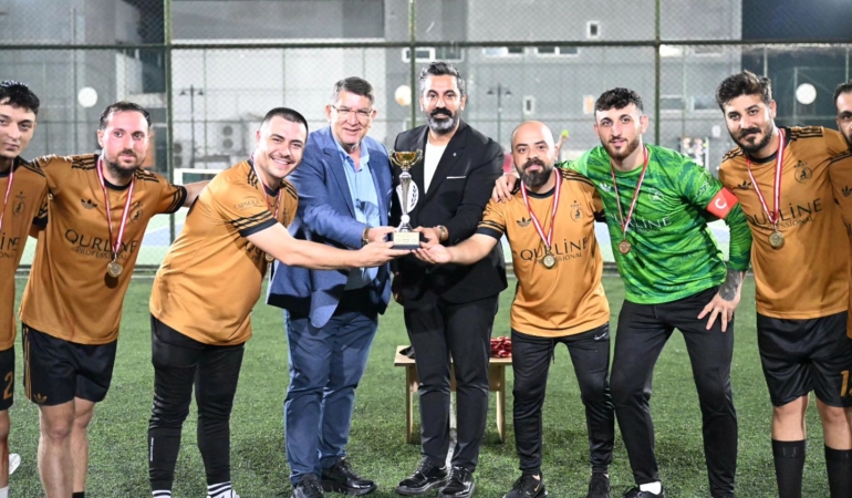 18. Futbol Turnuvasında Qurline Şampiyon!