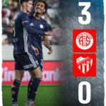 Antalyaspor, Bursaspor’u 3-0 ile geçerek tura yükseldi!