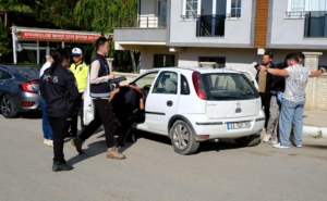 Polisten asayiş, narkotik ve trafik denetimi