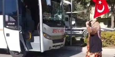 Yolu kesip, Sumud filosuna saldırıyı protesto etti