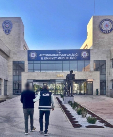 Dolandırıcılıktan aranan hükümlü yakalandı