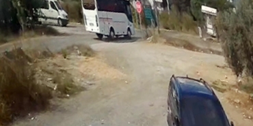 Okul servis minibüsü ile midibüs çarpıştı; 7 öğrenci yaralı