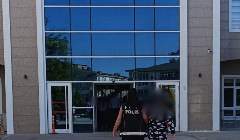 Uyuşturucuyla yakalanan şüpheli tutuklandı