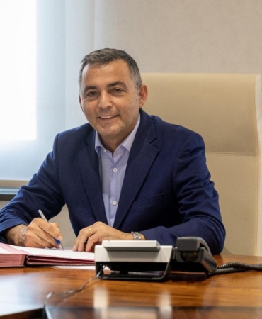 Geçici olarak görevden uzaklaştırılan tutuklu Manavgat Belediye Başkanı Kara, CHP’den istifa etti