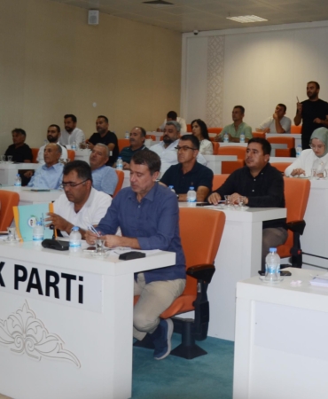 Serik Belediyesi’nde ekim meclisi