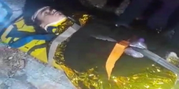 Alanya’da kayalık alanda mahsur kalan 2 çocuk kurtarıldı