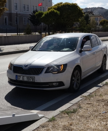 Otomobilde fenalaşıp hayatını kaybetti