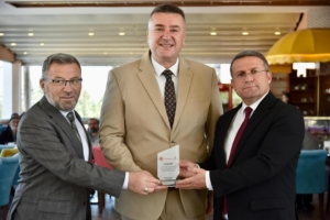 Camiler ve Din Görevlileri Haftası kutlandı