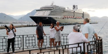 Kruvaziyerle 1878 turist Alanya’ya geldi