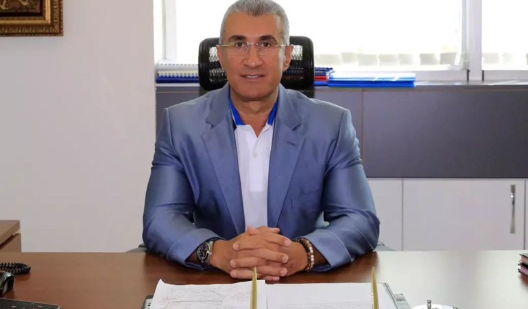 Antalya Büyükşehir’de istifa rüzgarı