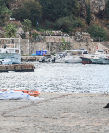 Denizde erkek cesedi bulundu