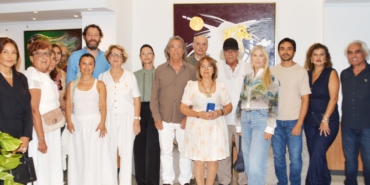 Eserleri dünya turunda