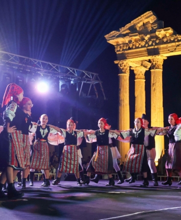 Halk Dansları Festivali başladı