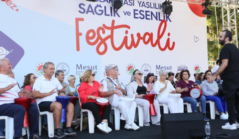 Uluslararası Yaşlılıkta Sağlık ve Esenlik Festivali dopdolu etkinliklerle devam etti