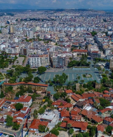 Antalya’da 5 yılda satılan her 6 konuttan 1’ini yabancı aldı