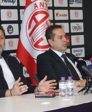 Hesap.com Antalyaspor’da Erol Bulut ile 2 yıllık sözleşme imzalandı