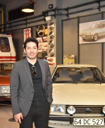 Oyuncu Mert Fırat, Dokumapark müzelerini gezdi