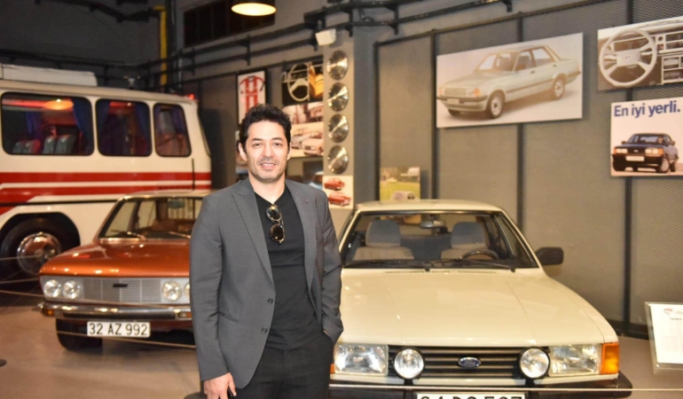 Oyuncu Mert Fırat, Dokumapark müzelerini gezdi