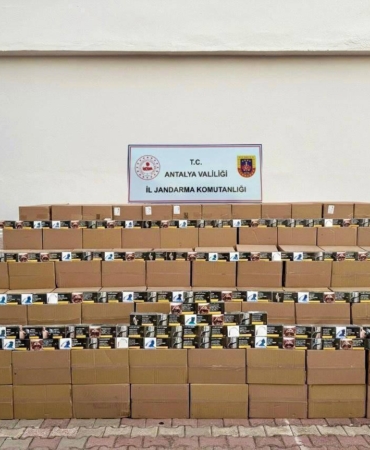 Kepezde kaçak tütün operasyonu