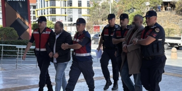 Sahte kimlikle başkasına ait 1,5 milyon avroluk arsayı satan 6 şüpheliden 5’i tutuklandı