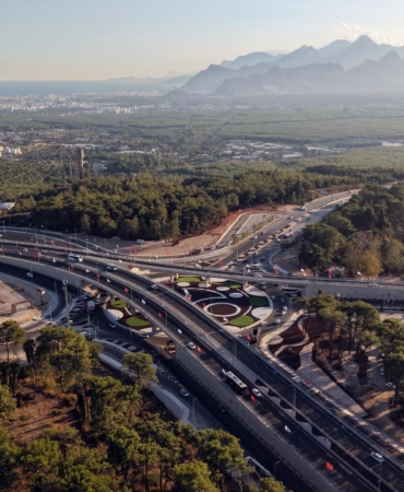 Bakan Uraoğlu’ndan 3 açılış ve bir temel atma