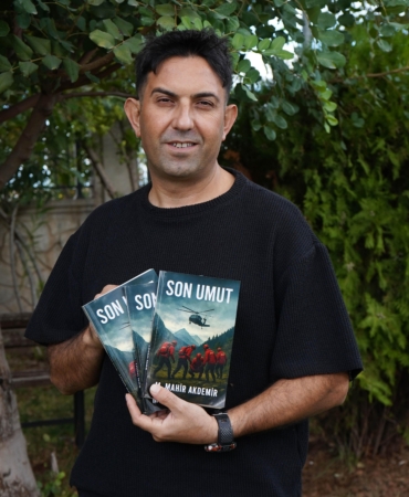 Arama kurtarma tecrübelerini kitaplaştırdı