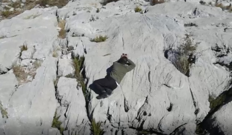 Kaçak avcı dronlu denetimde yakalandı
