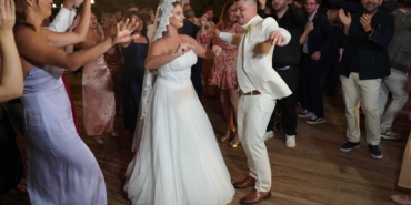 Kosta Rikalı damat ve Türk gelin Antalya’da dünyaevine girdi