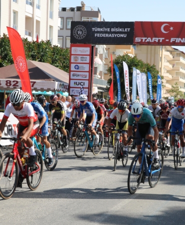 Türkiye Kupası Puanlı Yol Yarışları’nın son etabı Alanya’da yapıldı