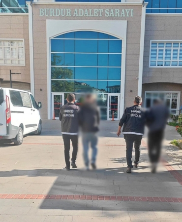 Uyuşturucu operasyonuna 2 tutuklama