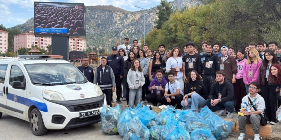 Öğrencilerden çevre duyarlılığı Öğrencilerden çevre duyarlılığı