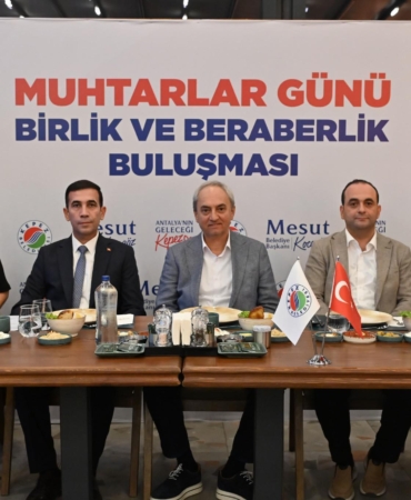 Kocagöz, Kepez’in muhtarlarıyla buluştu