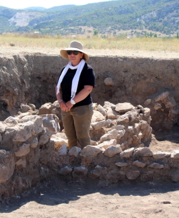 45 yılını kazı alanlarında geçirdi