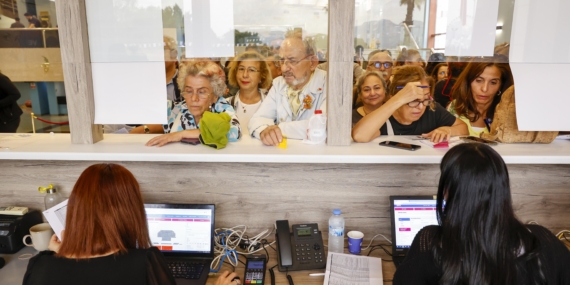 Altın Portakal Film Festivali biletlerine yoğun ilgi Altın Portakal Film Festivali biletlerine yoğun ilgi