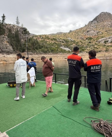 Baraj gölünde kaybolan İrlandalı turist aranıyor