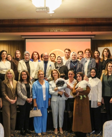 Antalya’da bu yıl 43 çocuk, koruyucu ailelerin yanına yerleştirildi