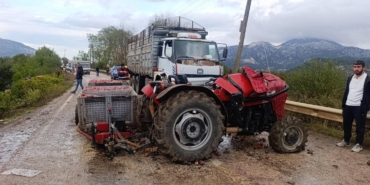 Kamyonla traktör çarpıştı: 1 yaralı