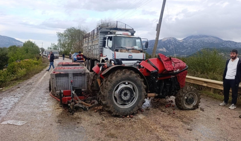 Kamyonla traktör çarpıştı: 1 yaralı