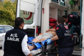 Doğal gaz kokusu olan evde bitkin bulundu Doğal gaz kokusu olan evde bitkin bulundu